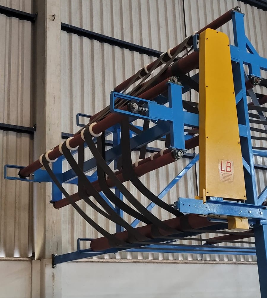 Esteira de transporte para fabricação de bobinas de EVA